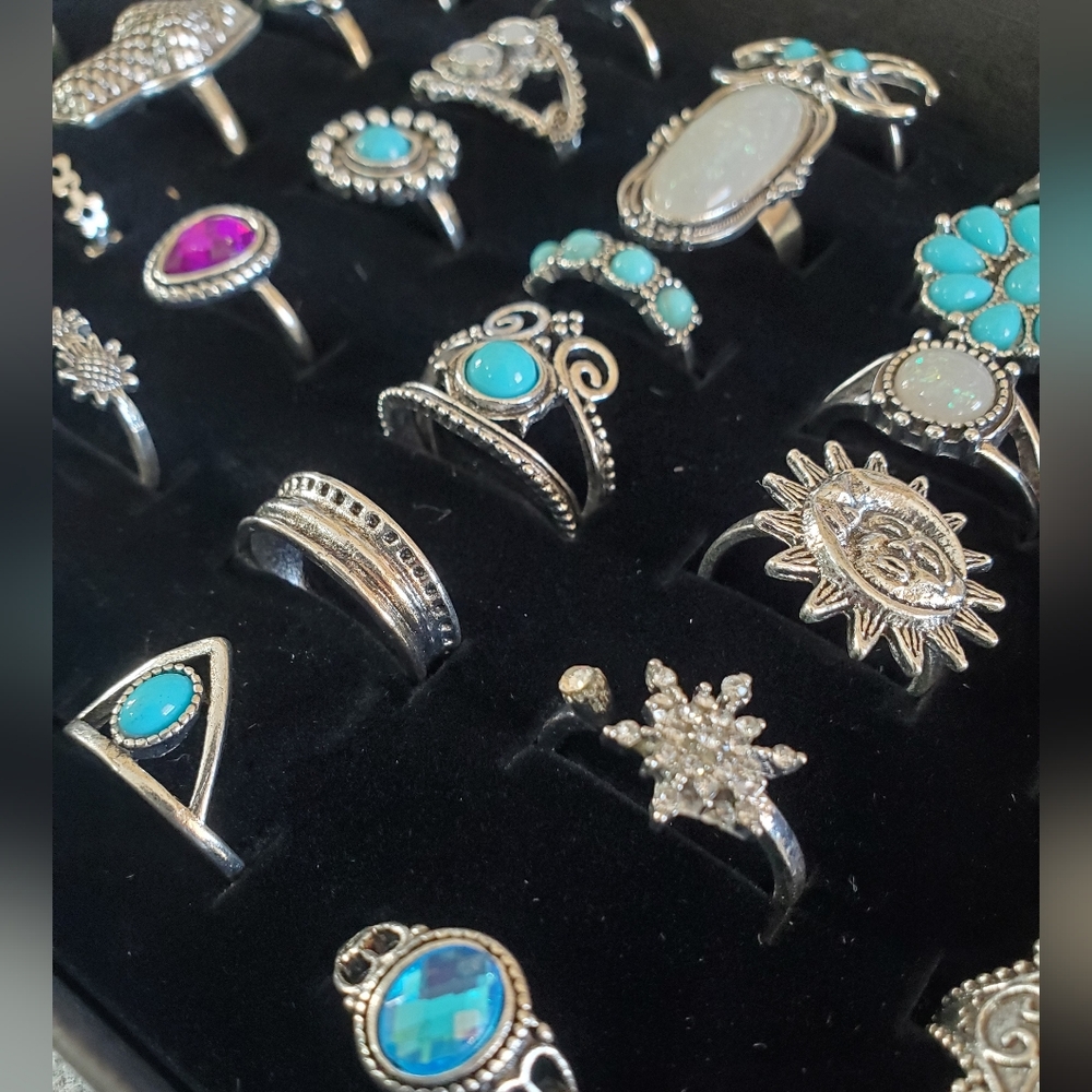 36 Pcs Cocktail Rings Collection - Picture 6 of 8